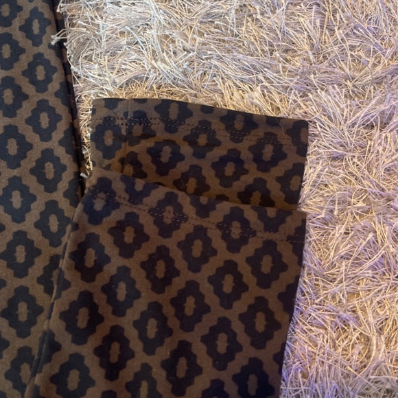 Mud Pie Full Length Leggings - Picture 2 of 8